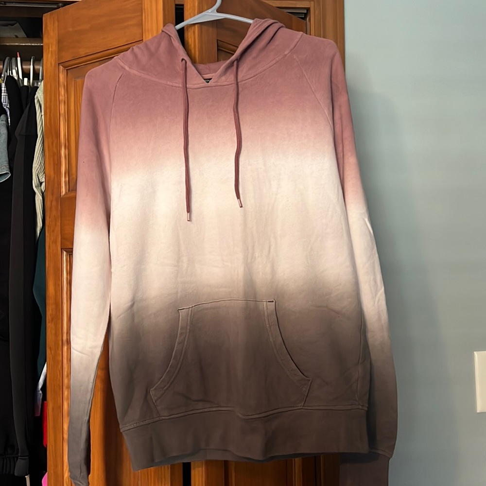 Zine womens Medium Pink/grey Ombré light hoodie.